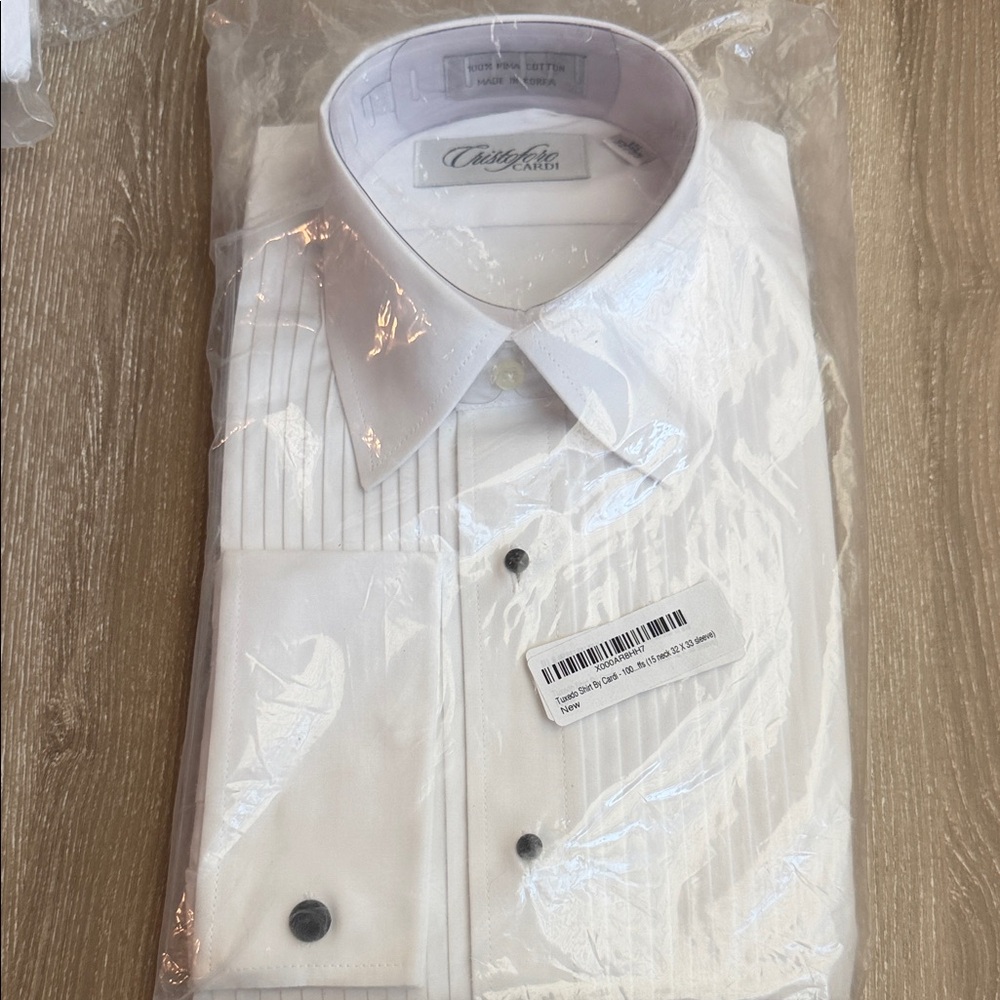 NWT Cristoforo Cardi White Pleated Dress Shirt with Black Buttons, 15 (32/33)